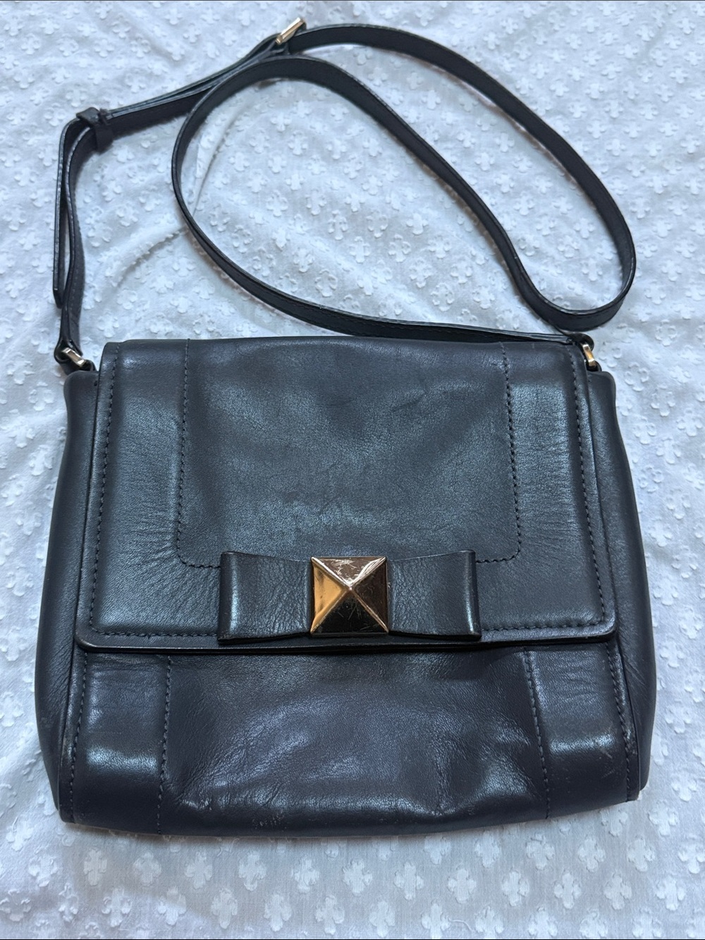 Black Kate Spade Bow Crossbody bag